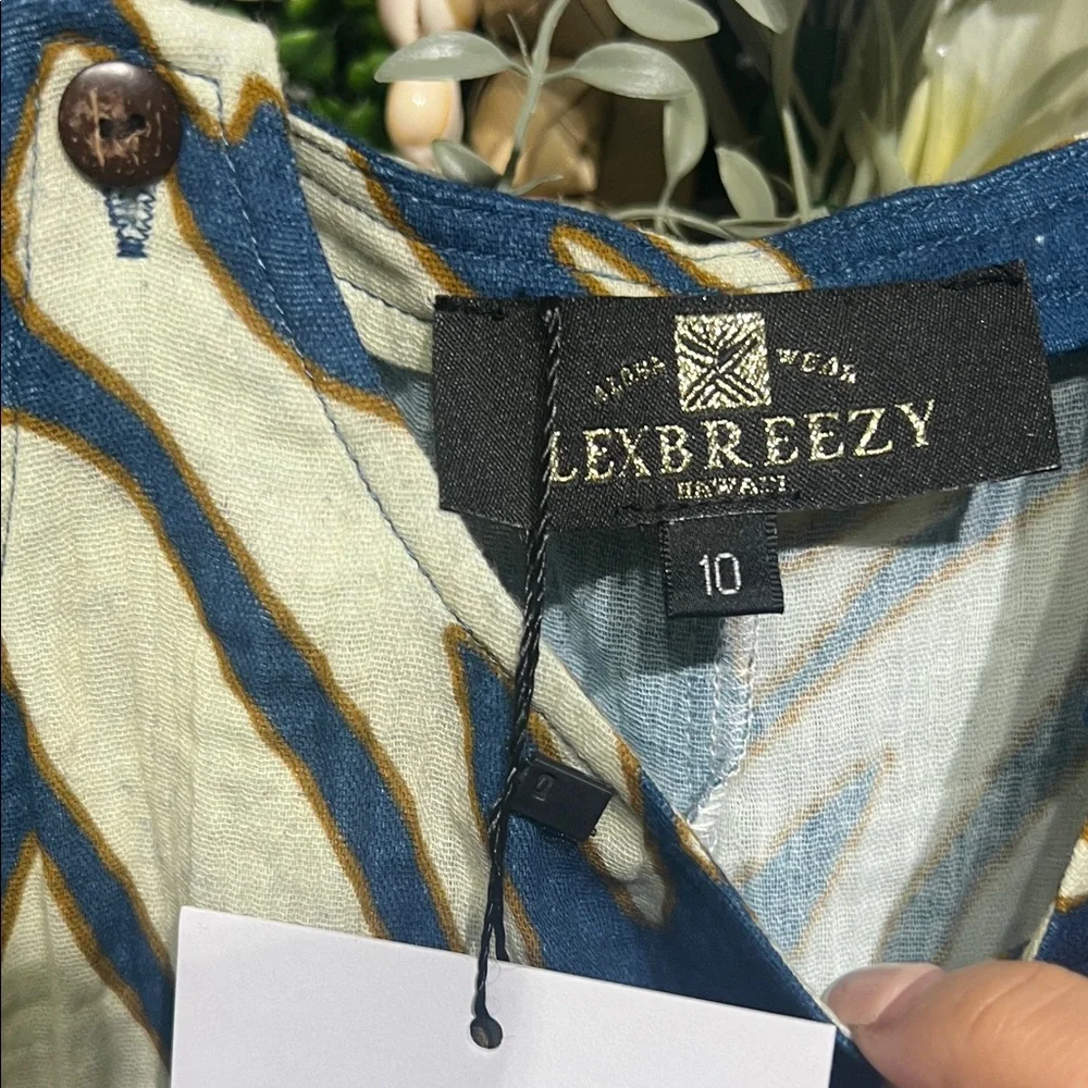 Lexbreezy Keiki Bridget Short Jumpsuit Leaf Print Blue and Cream Overalls size 7 - Picture 2 of 5